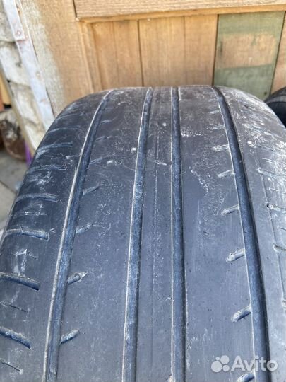 Yokohama BluEarth-ES ES32 235/45 R17