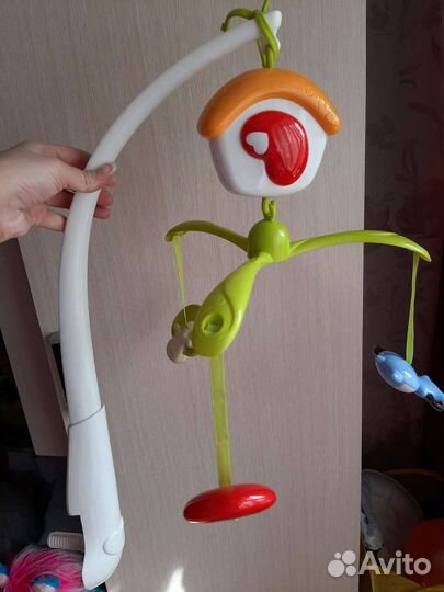 Мобиль для детской кроватки