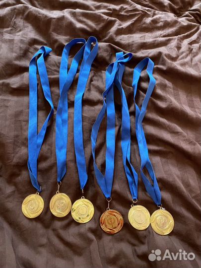Медали за победу в активных видах спорта