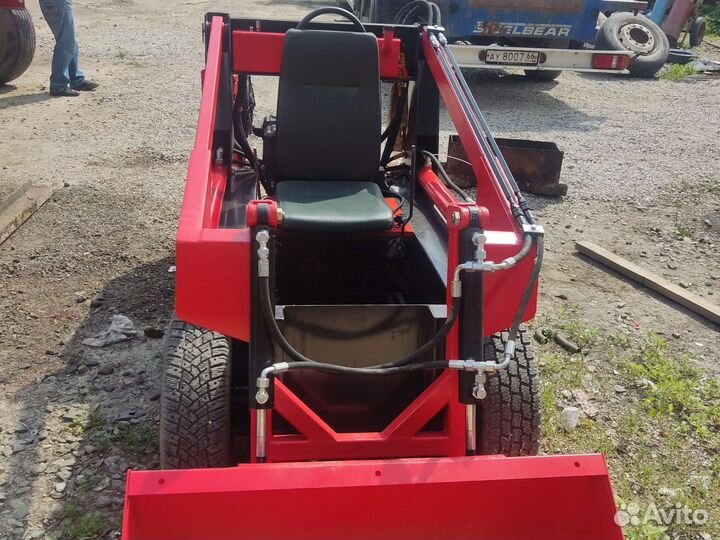 Мини-трактор, 2023