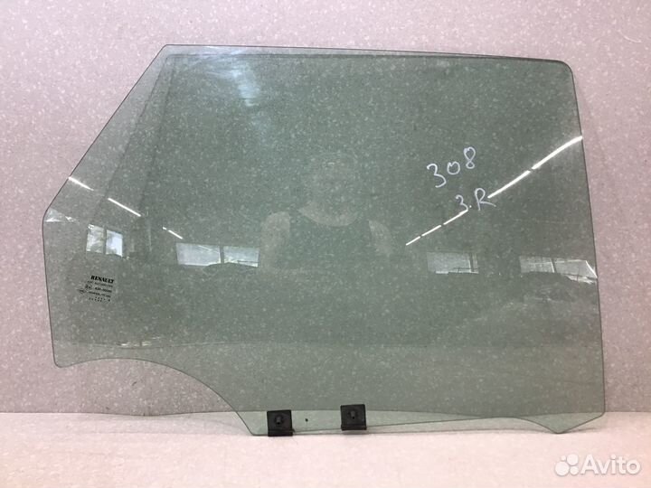 Стекло двери задней правой Renault Kaptur 2016