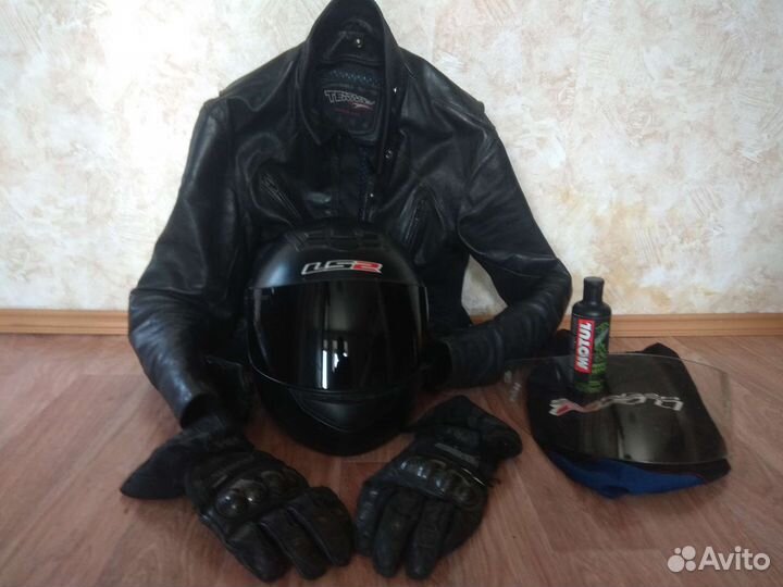 Мотокуртка