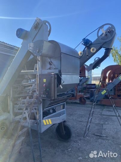 Зерноочиститель Воронежсельмаш ОВС-25, 2024