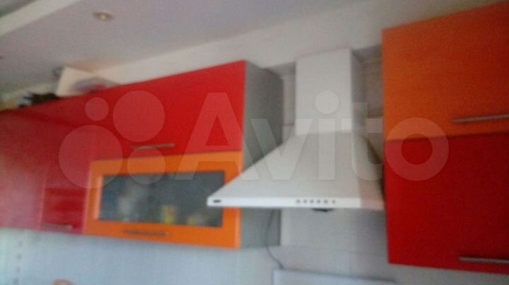 4-к. квартира, 80 м², 2/9 эт.