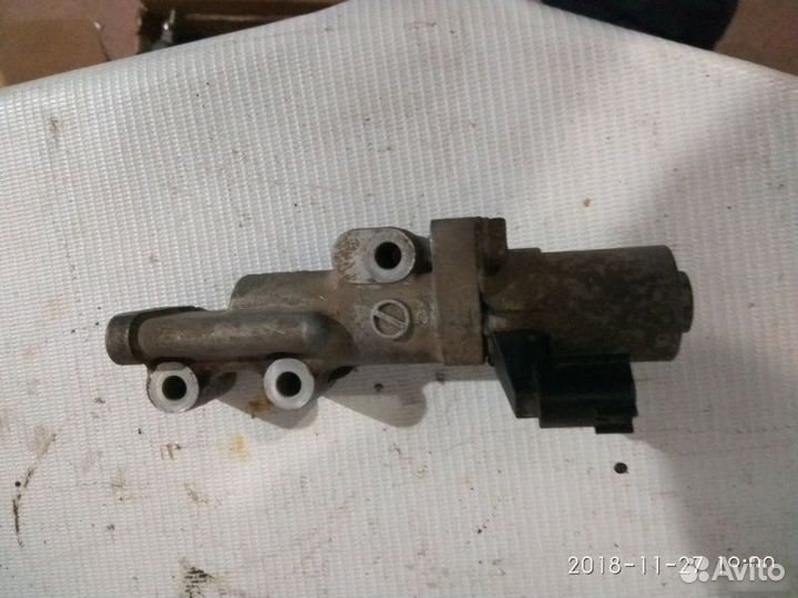 Клапан изменения фаз грм левый Nissan Murano Z50