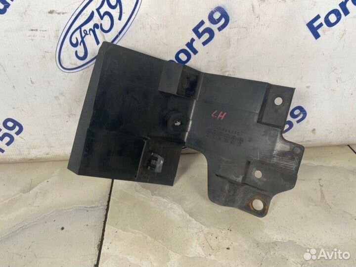 Дефлектор радиатора левый Mazda Mazda5 CR