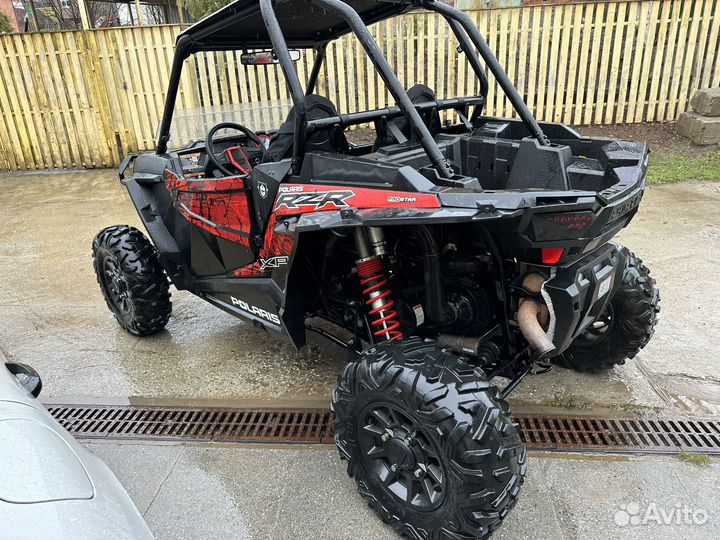 Багги Polaris RZR XP1000