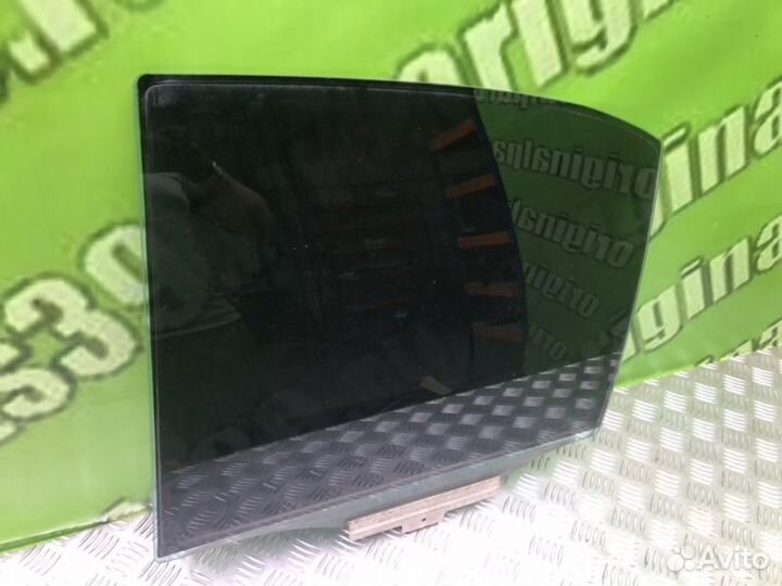 Стекло заднее левое Mercedes-Benz E-Class W210