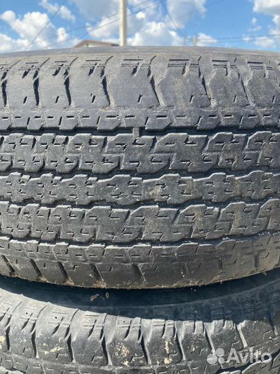 Bridgestone Dueler H/L 265/65 R17