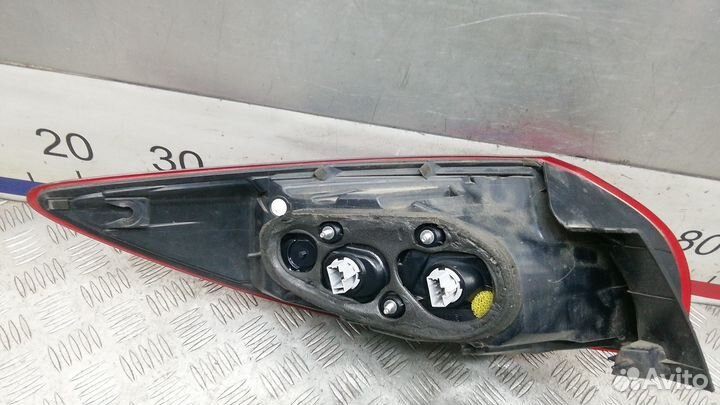 Фонарь задний правый Mazda CX-5