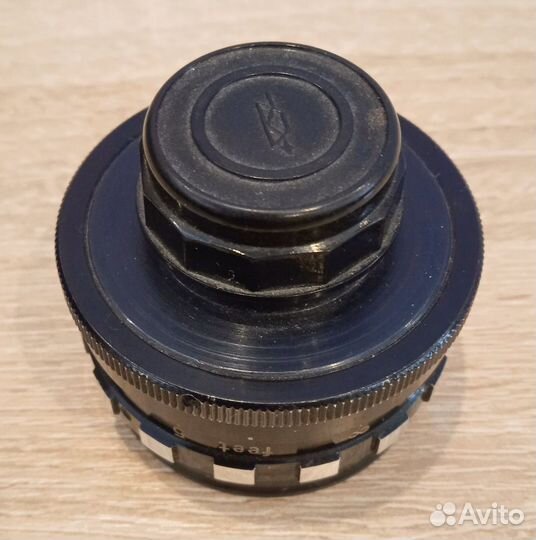 Насадка к кинокамере 