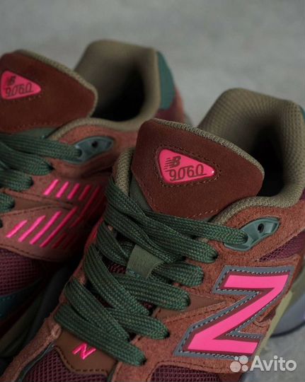 Кроссовки New Balance 9060 Коричневые