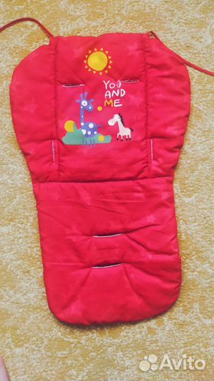 Красный вкладыш в коляску