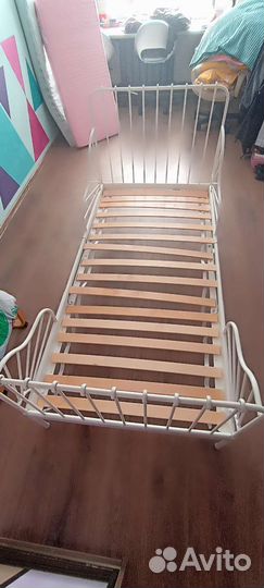 Раздвижная кровать IKEA металлическая
