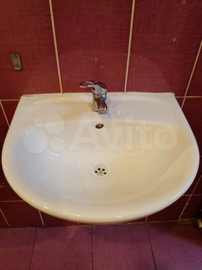 Комната 14 м², 1/4 эт.