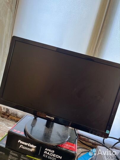 Монитор для компьютера