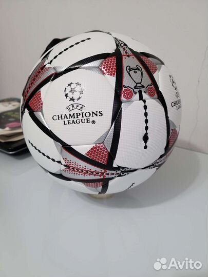 Футбольный мяч adidas nike select puma