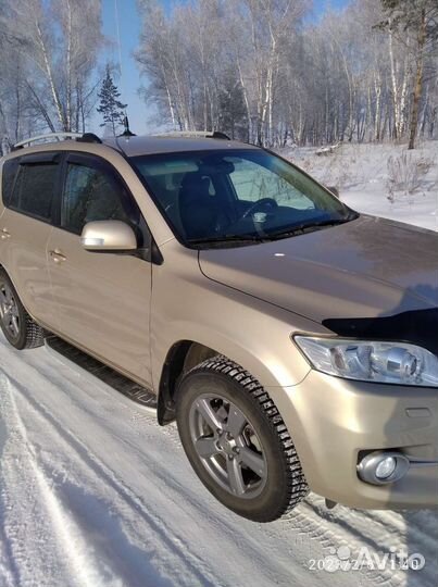 Toyota RAV4, 2012