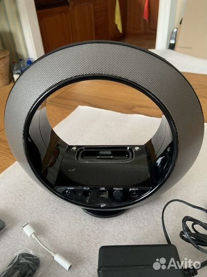 JBL radial micro. Колонка для iPod/iPhone и пр