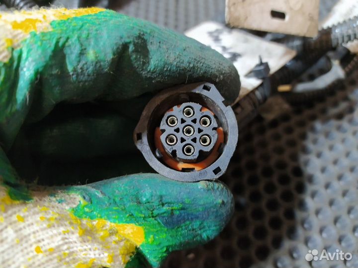 Проводка задних фонарей Renault T