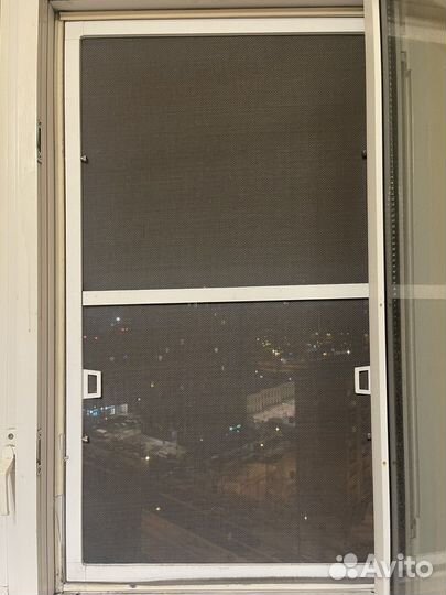 Сетка антикошка на окно