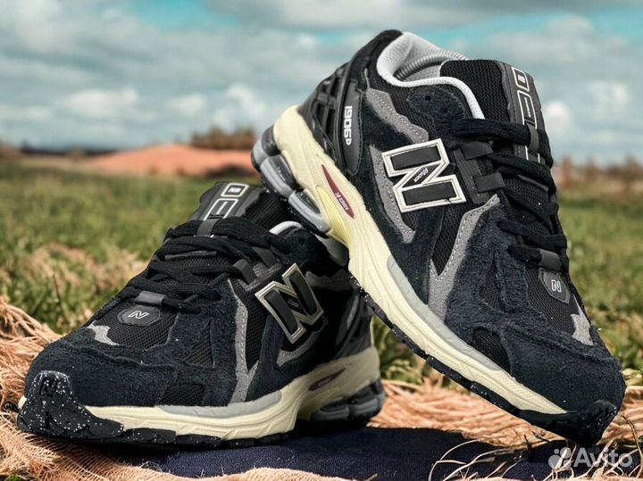 New Balance 1906D