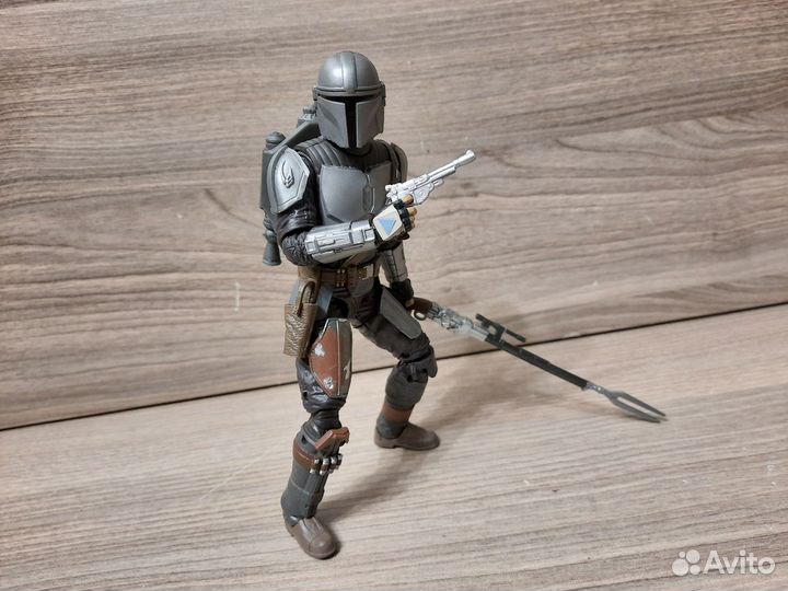 The Mandalorian / Star Wars: TBS / Hasbro