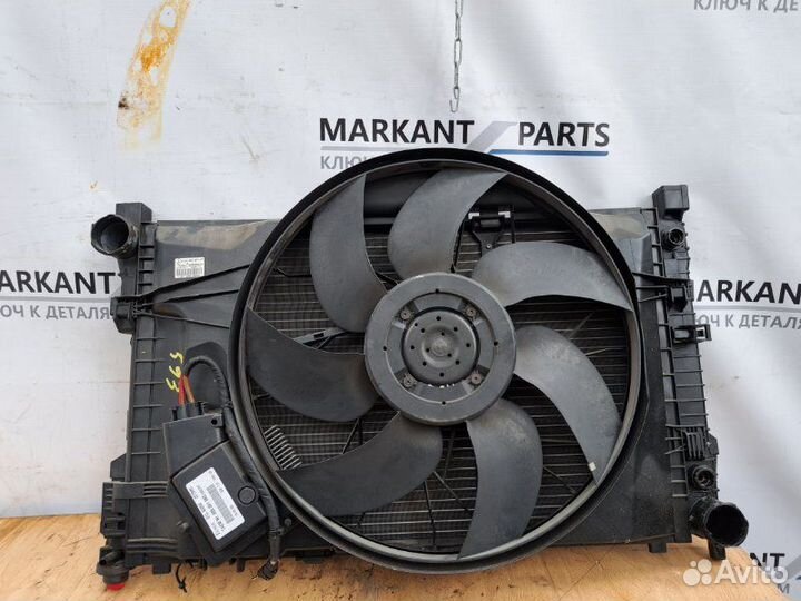Вентилятор охлаждения радиатора передний Mercedes