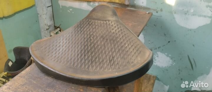 Сиденье водителя мотоцикла Урал Днепр