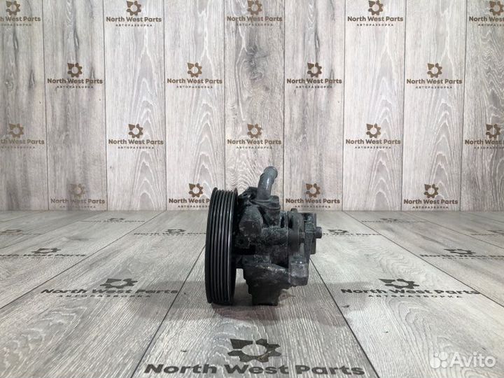 Насос гидроусилителя Audi Q7 (4L) внедорожник ctwa