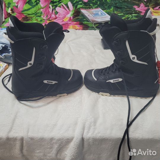 Сноубордические ботинки burton