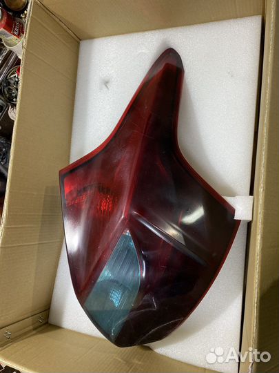 Задний правый фонарь на Ford Focus 3