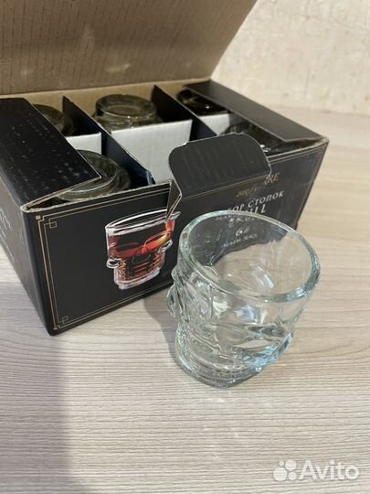 Стопка рюмка скулл