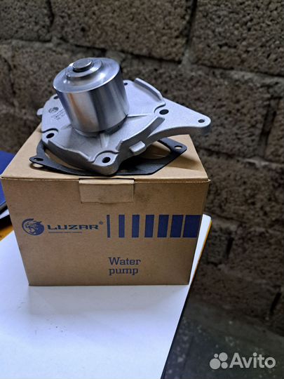 Помпа рено CIio,MEgane,Duster