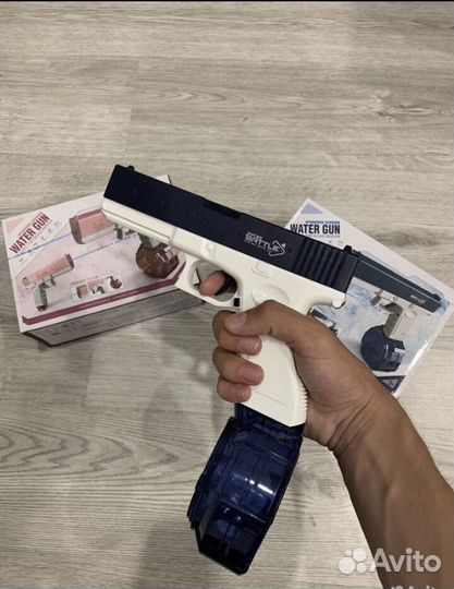 Водяной пистолет Glock