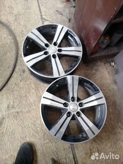 Литые диски r16