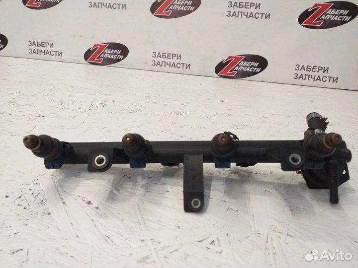 Топливная рампа Peugeot 406 1.8 1996