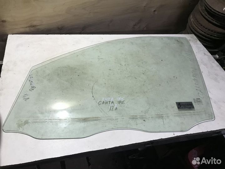 Стекло переднее левое Hyundai Santa Fe CM