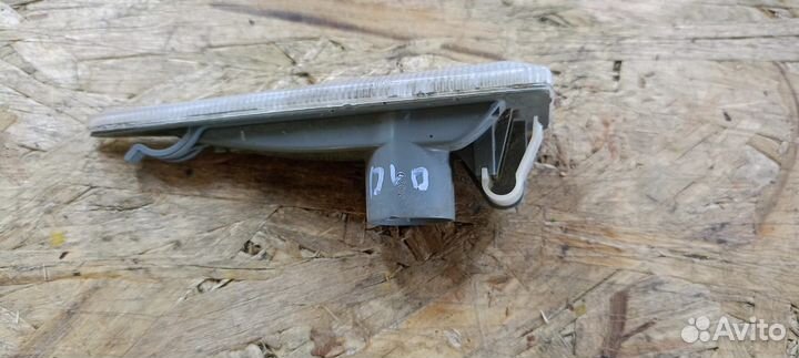 Повторитель поворота правый Renault Megane