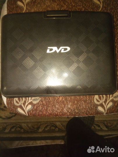 Soni. Телевизор-раскладушка