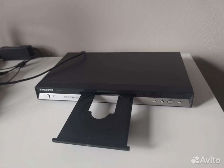 DVD-плеер Samsung P171 XER