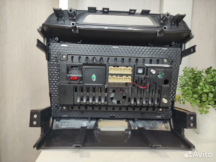 Магнитола Андроид 4/64гб Kia Sportage 3