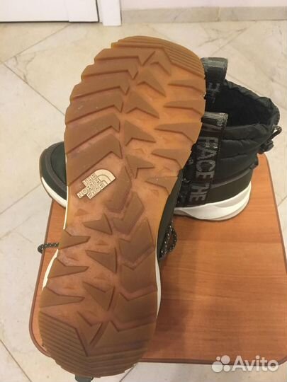 Дутики женсние зимние размер40