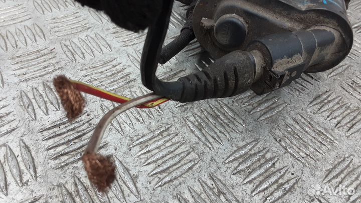 Суппорт задний правый Audi A6 4F/C6 2005