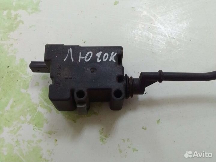 Активатор лючка бензобака BMW 3 series