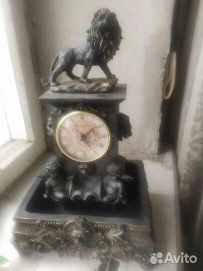 Каминные часы фонтан