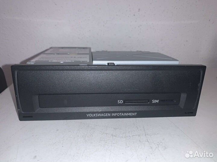 Головное устройство Volkswagen Touareg 760035154
