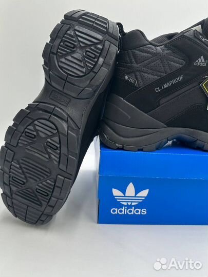 Кроссовки adidas gore tex
