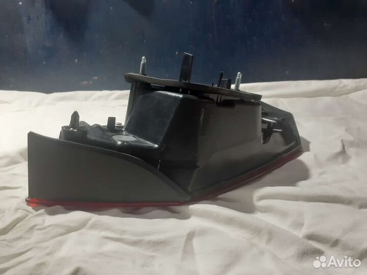 Задний фонарь