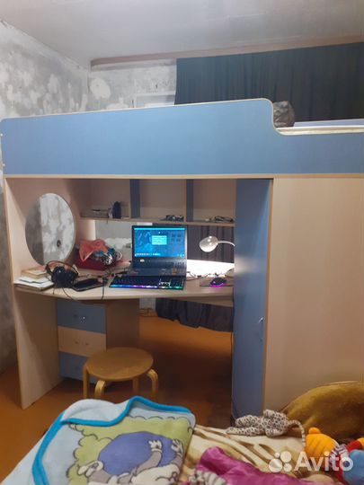 Продам детскую стенку